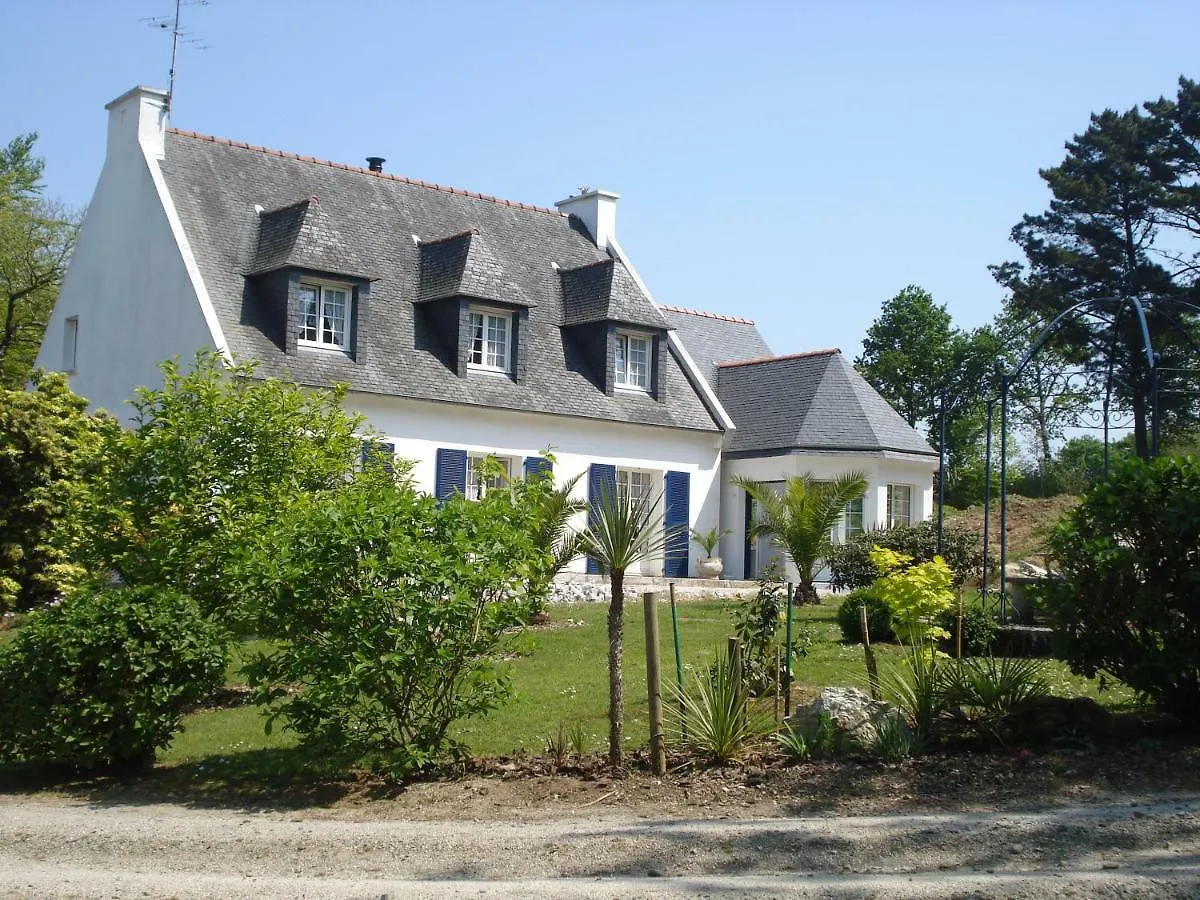 Le Rocher Du Samoyede Dirinon 0*,  Frankrijk