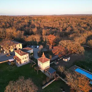 https://domaine-de-fangal-de-2-a-11-pers-10ha-piscine-25m.midi-pyreneeshotels.com
